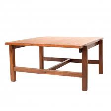 Handcrafted in oregon from solid maple, this piece features a slight taper to the legs, a lower shelf for organization and a light stain to enhance the natural beauty inherent in the wood. Round Coffee Table With Star Base By Pastoe 1970s 150218