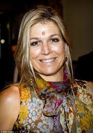 Queen Maxima visits a cricket factory