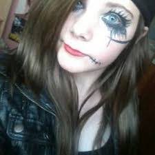 Angel Lowery's Instagram, Twitter & Facebook