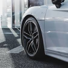 We have a massive amount of hd images that will make your computer or smartphone. Audi R8 V10 Plus Fahren Fur 8 Stunden Ab Munchen Online Kaufen Design3000 De Online Shop