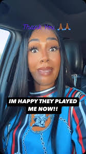 Sabrina Jarrett's Instagram, Twitter & Facebook