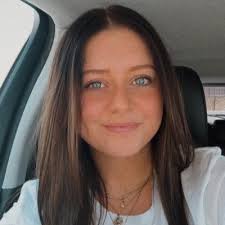 Aubrey Lambert (@aubreydaniels13)