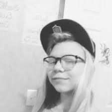 Aurora Meredith's Instagram, Twitter & Facebook