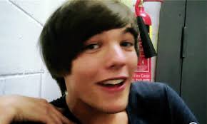 Louis tomlinson has been showing off his skills as a judge on america's got talent. Louis Tomlinson Shared By Duda On We Heart It