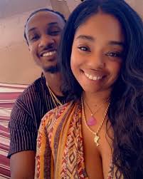 Jasmine Penn's Instagram, Twitter & Facebook