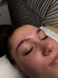 Elivate Lounge and Beauty Bar Services in Downtown Newaygo