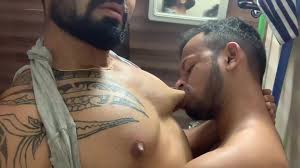 Pecs and Moobs: Carl Sucking Nipples 39 (with… ThisVid.com
