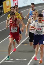 Adrián Ben, un gallego que llegó al 800 de manera fortuita