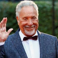 With a career spanning over fifty years, tom jones is one of the mainstays of modern music. Tom Jones Claims To Now Have A 12 Pack After Cutting Back On Booze Mirror Online