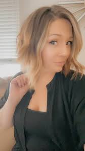 Chop chop! Bye long hair! 👋✂️💇🏼‍♀️ #shorthairdontcare #haircut  #hairstylist #newhair