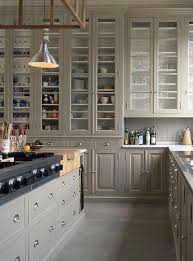 Beautiful Kitchen With High Ceiling Height Gorgeous Glass Cabinets Home Kitchens Kitchen Renovation Kitchen Trends