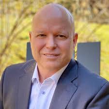 Anna Gilley's Instagram, Twitter & Facebook