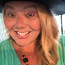 Allison Rooney's Instagram, Twitter & Facebook