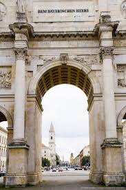 Siegestor Munchen Schwabing Munich Salzburgo Alemania