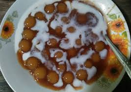 Ubi ungu, kukus, kupas, haluskan • santan kekentalan sedang • tepung beras dilarutkan 100ml air • / sdt garam • kayu manis • gula merah, sisir • air • kayu manis ibukgenduks bubur sumsum candil ubi Resep Bubur Candil Ubi Jalar Remas Nu
