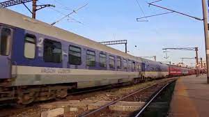 Mersul trenurilor satu mare bucuresti nord iti pune la dispozitie toate informatiile cfr cu privire la aceasta ruta, orarul complet, pretul biletelor, intarzierile, distanta feroviara, timpul de parcurs cat si dotarile pe care trenul le are: Ir 1741 Bucuresti Nord Satu Mare Youtube