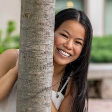 Emma Bittinger (@emmabittinger)