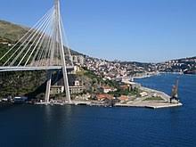 Dubrovnik gradually declined as a naval power but in the 20th century visitors flocked to the city new croatia traveller group members enjoy customized assistance with croatia travel planning from. Dubrovnik Wikipedia