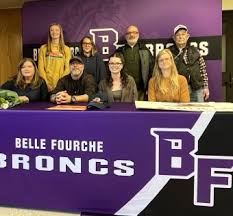 Poker, Paisley and the Don Pratt Hotel