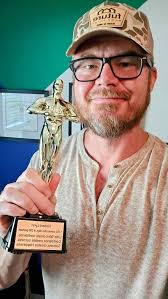 Robert Lynn (@robert_fromthefuture) • Instagram photos and videos