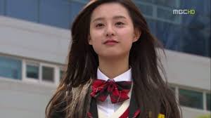 On the wednesday episode of to the beautiful you, gymnast sul hanna cries after suffering a very critical injury to her ankle. 10 Gorgeous Photos Of Actress Kim Ji Won Wearing A Bikini Channel K