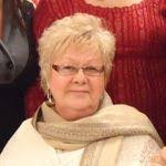 Carolyn Woolston's Instagram, Twitter & Facebook