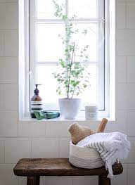 Remodeling your small bathroom quickly and efficiently. Details Bad Badezimmer Details Skandi Finding A House Home Decor Window Sill Decor