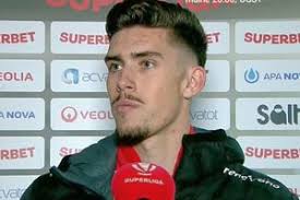 VIDEO EXCLUSIV Eric regretă că n-a îmbrăcat tricoul naționalei României:  „Puteam fi primul străin care făcea asta”