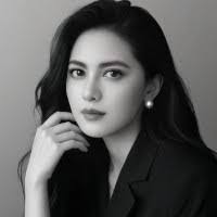 Ruth Cortez's Instagram, Twitter & Facebook