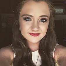 Celeste Hildreth's Instagram, Twitter & Facebook