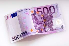 Doch nun kommen diese nach und nach ans licht. The Eu Finally Got Rid Of The 500 Euro Bill The Currency Of Choice For Criminals