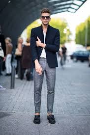 10 Fashion Tips For Tall Skinny Guys Mens Fashion Edgy Casual Look For Men Mens Fashion Casual