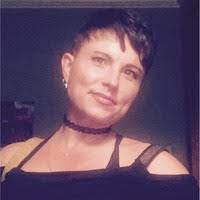 Michele Suire's Instagram, Twitter & Facebook