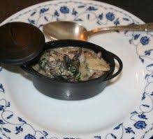 Recette Cassolette D Escargots Forestiere En Video Recette Recette Cassolette Cassolette Escargots Recettes De Cuisine