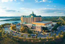 Tucked away in a private, wooded area with luxury, convenience, and all the necessary amenities for your stay, you'll love that you're moments away from all branson has to offer without losing that get away from it all feel. 11 Best Pet Friendly Hotels In Branson Mo Planetware