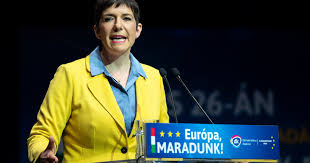 Viszont dobrev klára vallomása arra jó, hogy még egyszer tisztázzuk, ezúttal félretéve a cinikus történt ugyanis, hogy 2006 őszén szembe kellett néznie a ténnyel: Dobrev Klara Nem Azonosul Demokrata