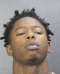 HOA Prez Mary Milmore Stinks!!!