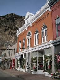 Shoppe Internationale Is A Floral Gift And Home Decor Store With A Year Round Christmas Shop Featuring The Finest Of Europe Georgetown Colorado House Styles