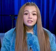 Валя родилась 1ноября 2001 года. Valya Karnaval Vikipediya