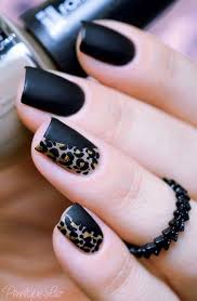 Descubre la mejor forma de comprar online. Unas Negras Con Dorado Unas Negras Con Dorado Unas Negras Mate Unas Decoradas