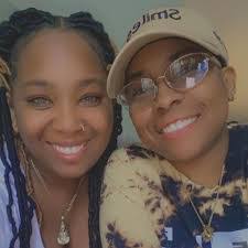 Jay Saville's Instagram, Twitter & Facebook