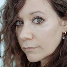 Miriam Serna (@miri_azul08)