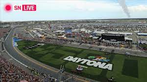 Having the old nascar on fox theme really felt like 2003 or '05. Daytona 500 Weather Rain Postpones Nascar S 2020 Season Opening Race Sporting News