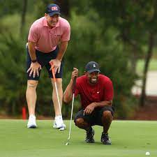 The Match Tiger Woods Peyton Manning Beat Phil Mickelson Tom Brady As It Happened Sport The Guardian