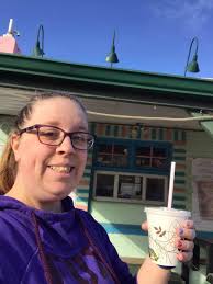 When did Sunshine Scoops close?