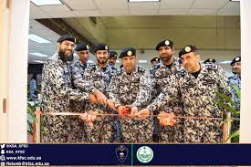 أعلنت الإدارة العامة للقبول المركزي بوكالة وزارة الداخلية للشؤون العسكرية عن فتح باب القبول والتسجيل للعمل بكلية الملك فهد الأمنية برتبة جندي أول للكادر النسائي. ÙŠØªØ±Ø¯Ø¯ Ø¬Ø±ÙŠÙ…Ø© Ø§Ù„Ø³Ø¹Ø±Ø§Øª Ø§Ù„Ø­Ø±Ø§Ø±ÙŠØ© ÙƒÙ„ÙŠØ© Ø§Ù„Ù…Ù„Ùƒ ÙÙ‡Ø¯ Ø§Ù„Ø§Ù…Ù†ÙŠØ© Ù†Ø³Ø§Ø¡ Ø¬Ù†Ø¯ÙŠ Filipinofusiondesserts Com
