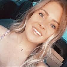 Courtney Miles's Instagram, Twitter & Facebook