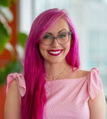 Amber Apple's Instagram, Twitter & Facebook