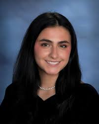 Detroit Catholic's Salute to Excellence 2025: Honoring this year's top  graduates- Detroit Catholic