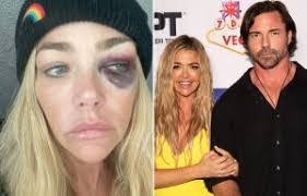 Kim Humphries's Instagram, Twitter & Facebook